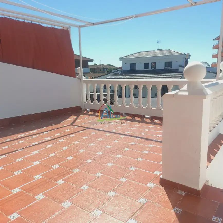 8 camera da letto Villetta a Schiera in vendita in Almonte con garage - 330.000 € (Rif: 9784191)