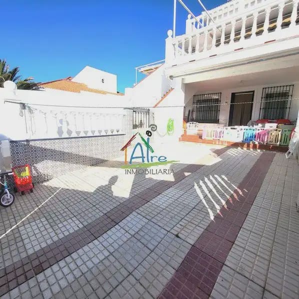 8 camera da letto Villetta a Schiera in vendita in Almonte con garage - 330.000 € (Rif: 9784191)