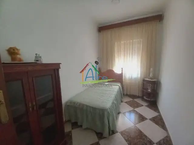 3 soverom Villa til salgs i Almonte - € 133 900 (Ref: 9784192)