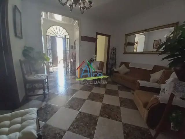 3 soverom Villa til salgs i Almonte - € 133 900 (Ref: 9784192)