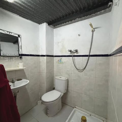 6 bedroom Townhouse for sale in Almonte - € 232,000 (Ref: 9784193)