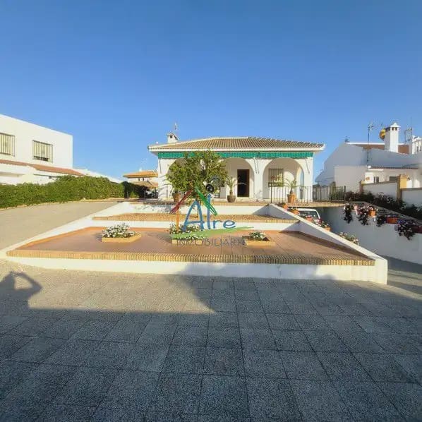 3 bedroom Villa for sale in Almonte with garage - € 311,000 (Ref: 9784200)