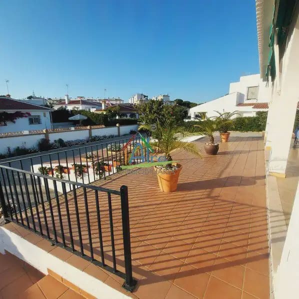 3 bedroom Villa for sale in Almonte with garage - € 311,000 (Ref: 9784200)