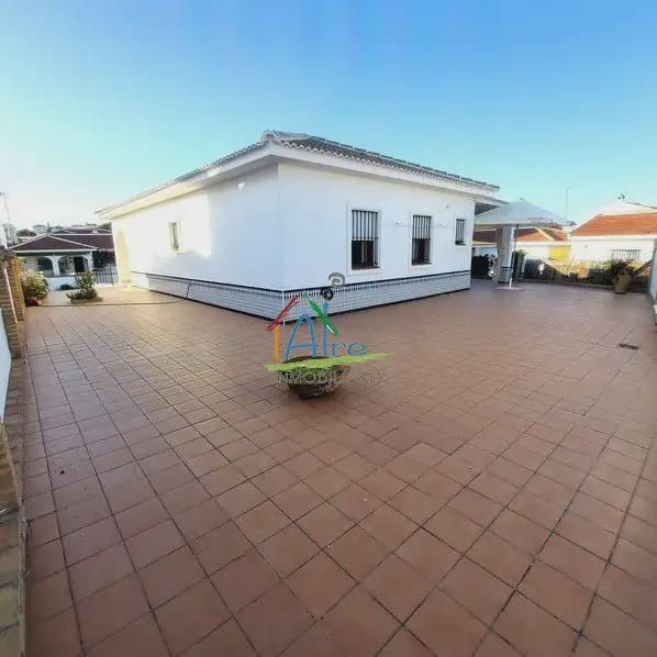 3 bedroom Villa for sale in Almonte with garage - € 311,000 (Ref: 9784200)