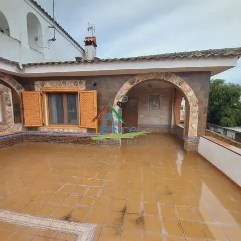 11 camera da letto Villetta Bifamiliare in vendita in Almonte con garage - 400.000 € (Rif: 9784202)