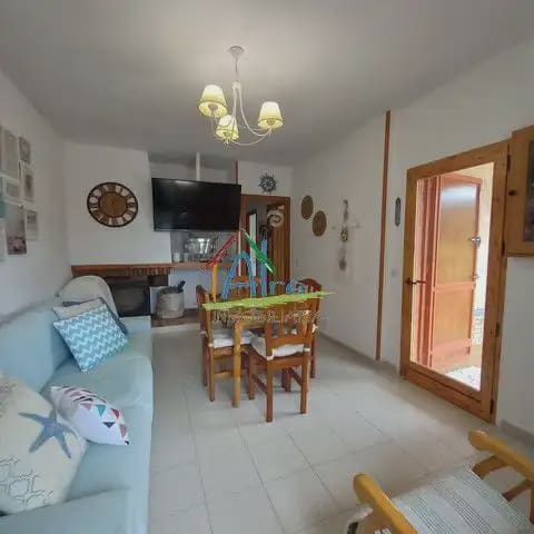 11 camera da letto Villetta Bifamiliare in vendita in Almonte con garage - 400.000 € (Rif: 9784202)