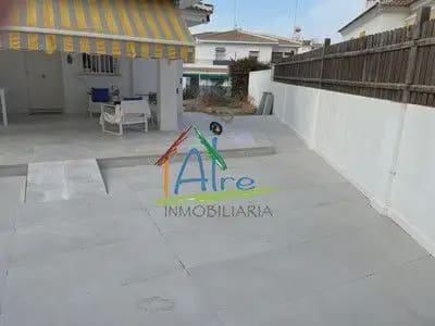 5 bedroom Villa for sale in Almonte with garage - € 457,000 (Ref: 9784204)