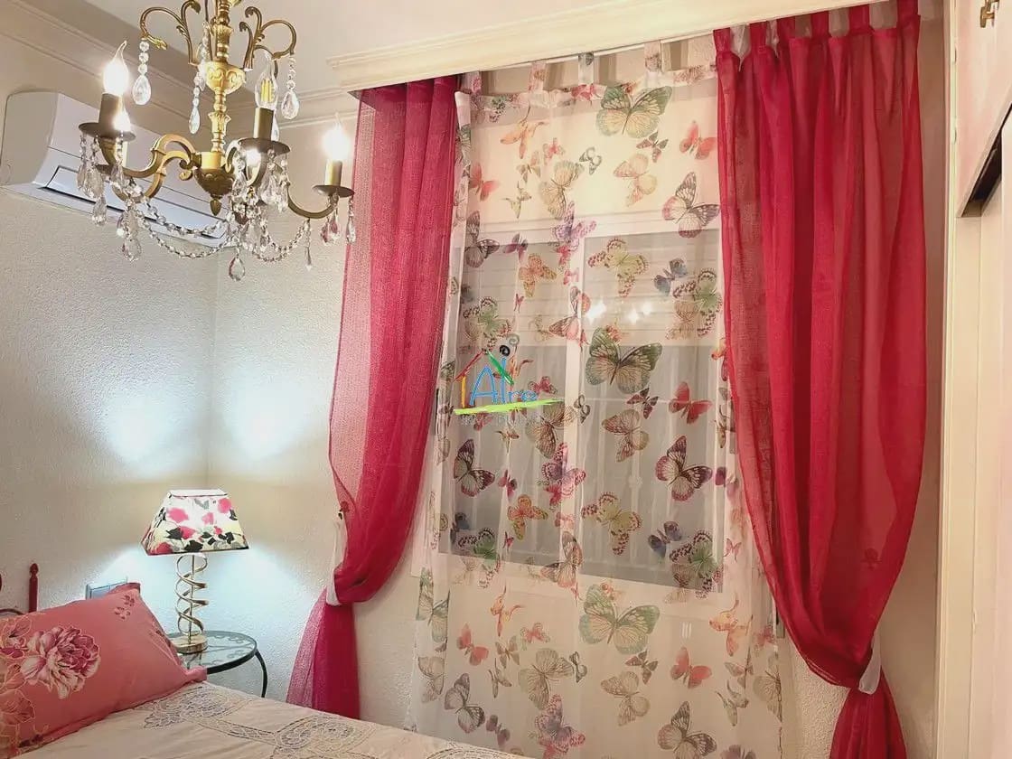 5 bedroom Villa for sale in Almonte with garage - € 457,000 (Ref: 9784204)