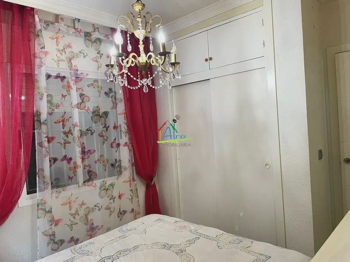 5 bedroom Villa for sale in Almonte with garage - € 457,000 (Ref: 9784204)