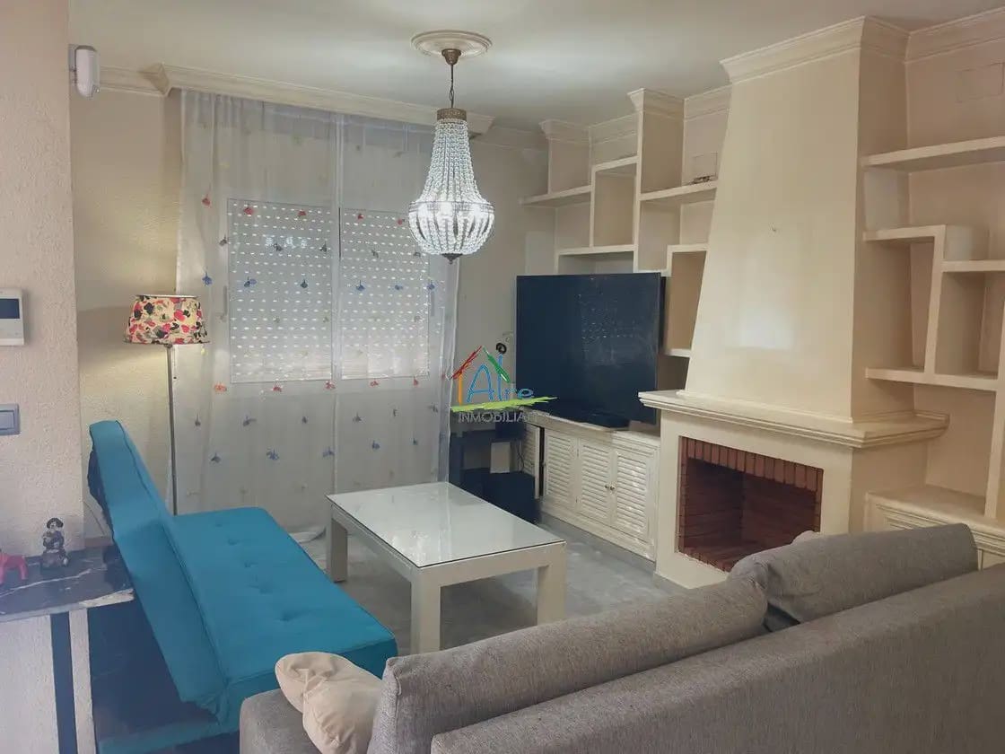 5 bedroom Villa for sale in Almonte with garage - € 457,000 (Ref: 9784204)