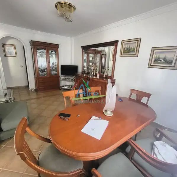 4 soveværelse Byhus til salg i Almonte med garage - € 295.000 (Ref: 9784208)