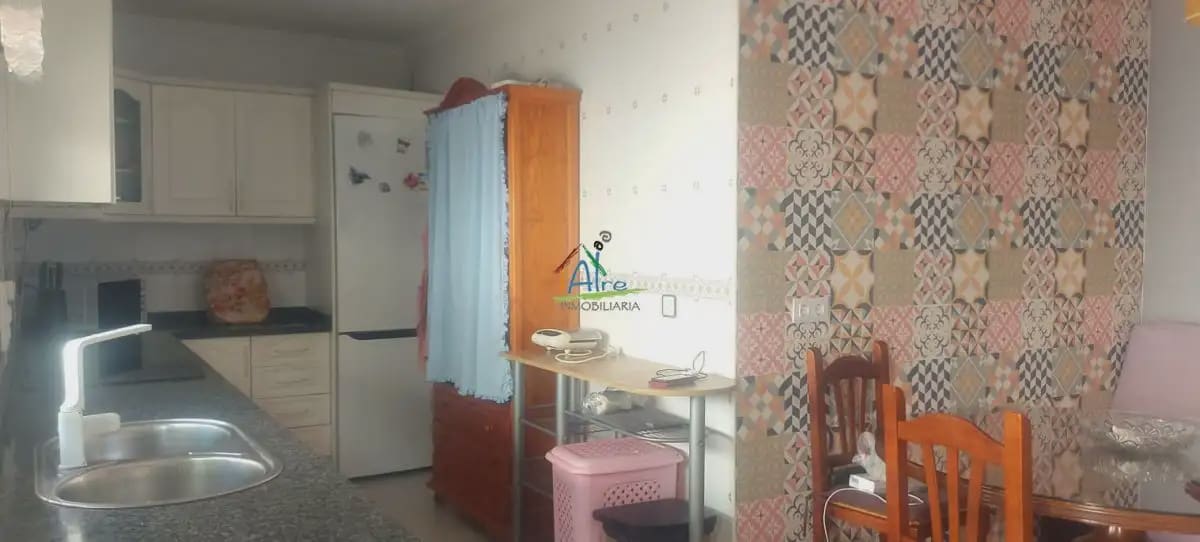 5 bedroom Villa for sale in Almonte with pool - € 420,000 (Ref: 9784209)