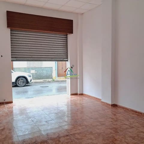 Local Commercial à vendre à Pilas - 28 000 € (Ref: 9784213)