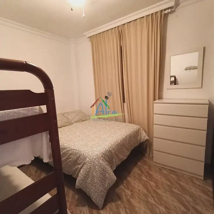 5 Zimmer Doppelhaus zu verkaufen in Almonte mit Garage - 373.000 € (Ref: 9784214)