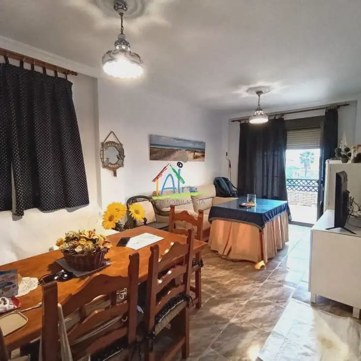 5 Zimmer Doppelhaus zu verkaufen in Almonte mit Garage - 373.000 € (Ref: 9784214)