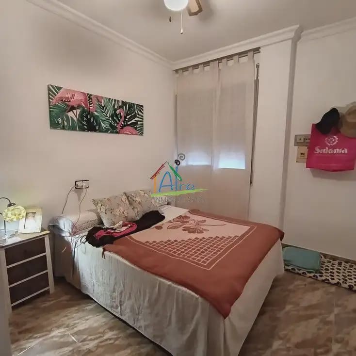 5 Zimmer Doppelhaus zu verkaufen in Almonte mit Garage - 373.000 € (Ref: 9784214)