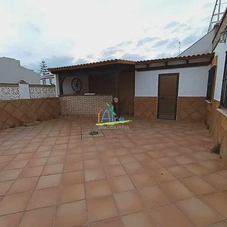 5 Zimmer Doppelhaus zu verkaufen in Almonte mit Garage - 373.000 € (Ref: 9784214)