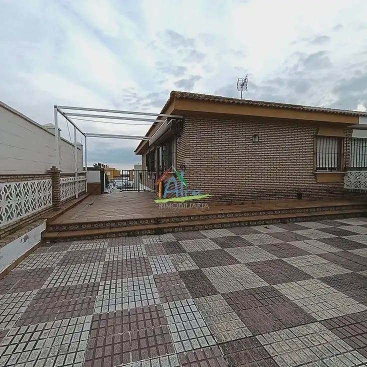 5 Zimmer Doppelhaus zu verkaufen in Almonte mit Garage - 373.000 € (Ref: 9784214)