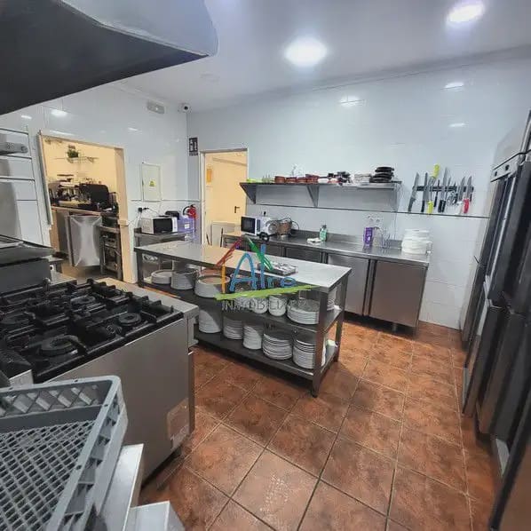 Commercial for sale in Matalascanas - € 260,000 (Ref: 9784215)