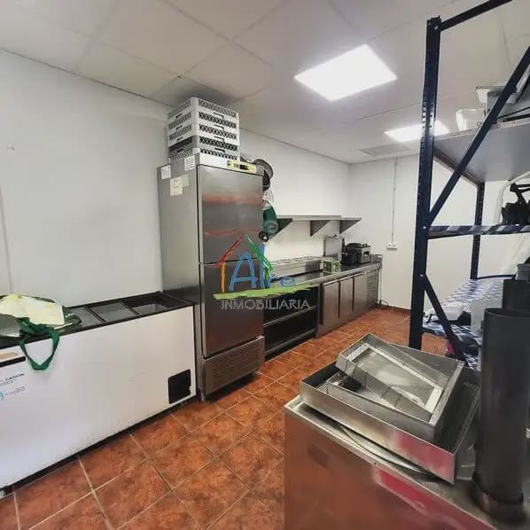 Commercial for sale in Matalascanas - € 260,000 (Ref: 9784215)