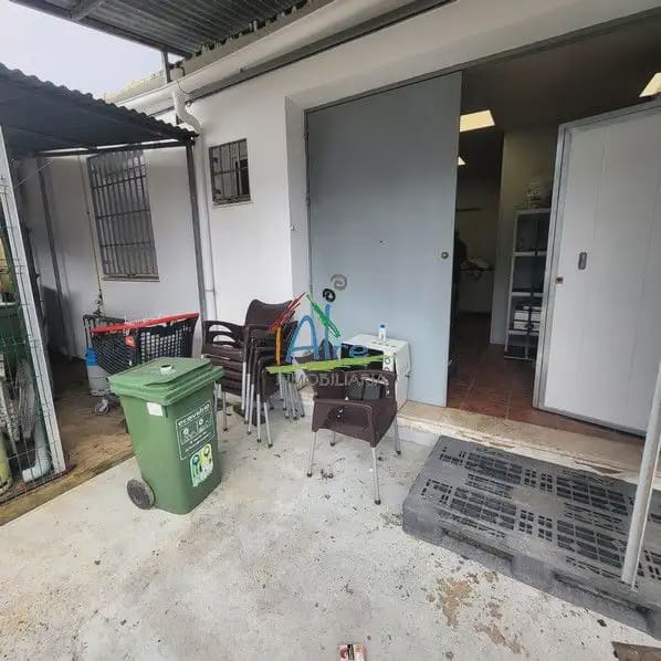 Commercial for sale in Matalascanas - € 260,000 (Ref: 9784215)