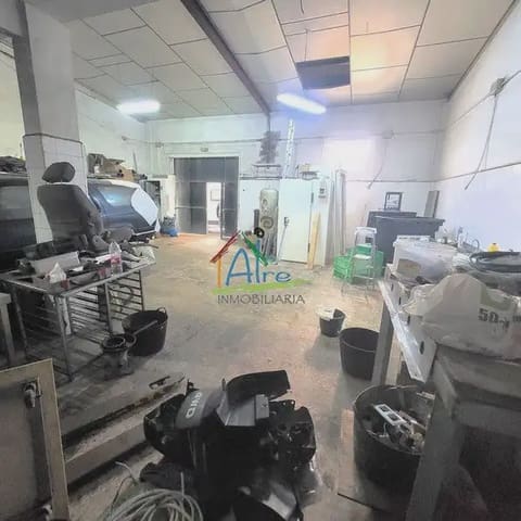 Comercial para venda em Almonte - 130 000 € (Ref: 9784217)