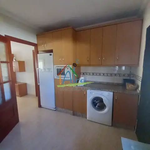 6 camera da letto Villetta Bifamiliare in vendita in Almonte con garage - 360.000 € (Rif: 9784218)