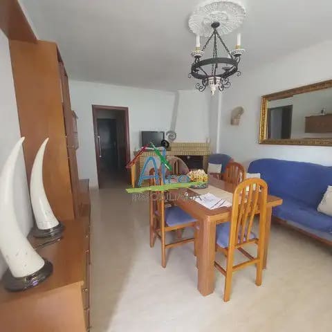 6 Zimmer Doppelhaus zu verkaufen in Almonte mit Garage - 360.000 € (Ref: 9784218)