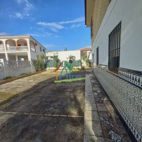 6 Zimmer Doppelhaus zu verkaufen in Almonte mit Garage - 360.000 € (Ref: 9784218)