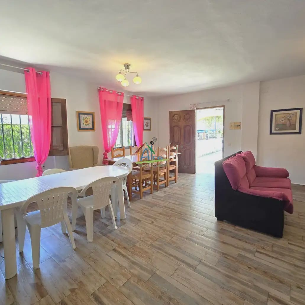 3 soverom Hus til salgs i Almonte med garasje - € 285 000 (Ref: 9784219)