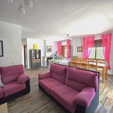 3 soverom Hus til salgs i Almonte med garasje - € 285 000 (Ref: 9784219)