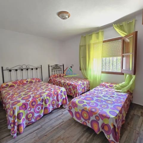 3 soverom Hus til salgs i Almonte med garasje - € 285 000 (Ref: 9784219)