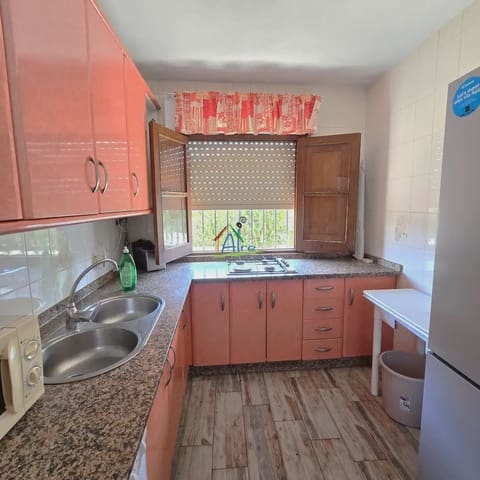 3 soverom Hus til salgs i Almonte med garasje - € 285 000 (Ref: 9784219)