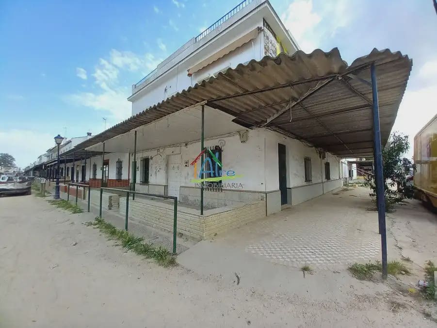 10 bedroom Townhouse for sale in Almonte - € 989,000 (Ref: 9784220)