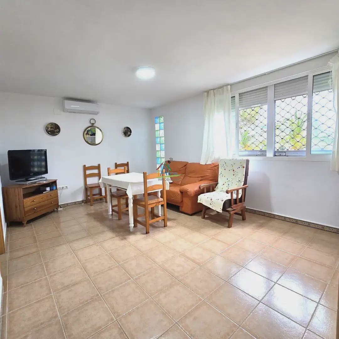 2 soveværelse Lejlighed til salg i Almonte med swimmingpool - € 135.000 (Ref: 9784223)