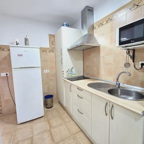 2 soveværelse Lejlighed til salg i Almonte med swimmingpool - € 135.000 (Ref: 9784223)