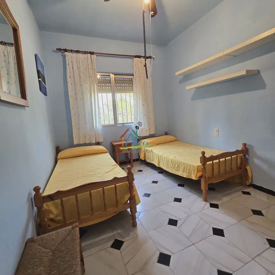 3 bedroom Villa for sale in Almonte with pool garage - € 350,000 (Ref: 9784224)