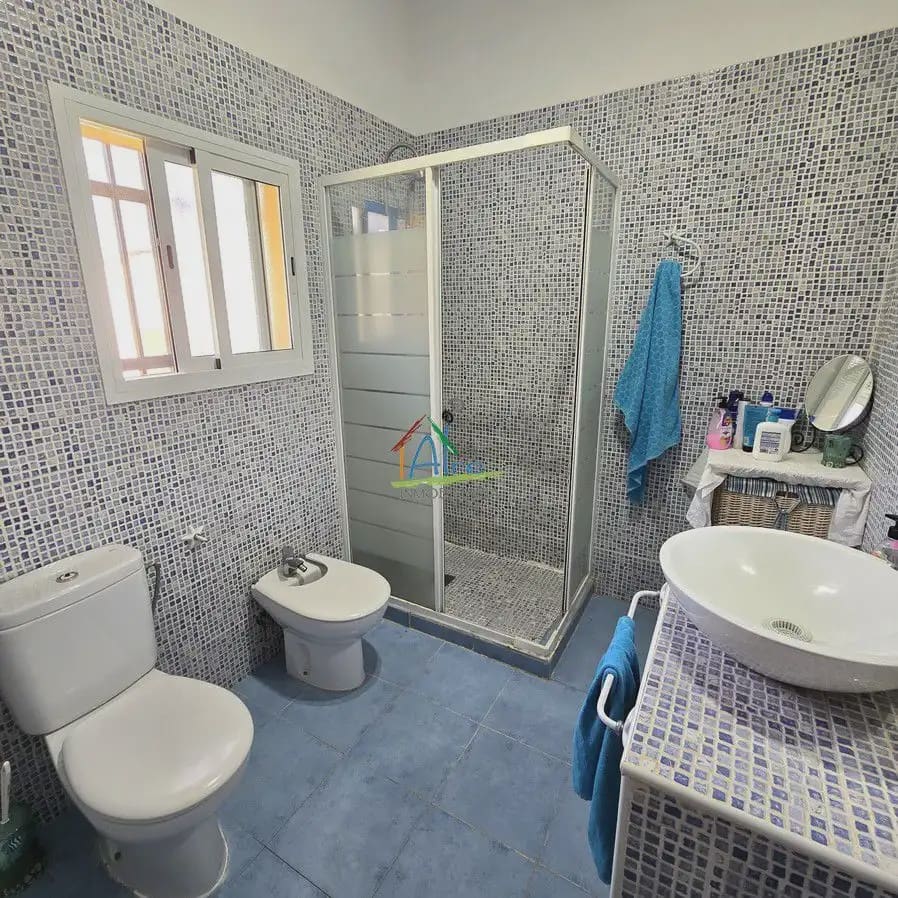 3 bedroom Villa for sale in Almonte with pool garage - € 350,000 (Ref: 9784224)