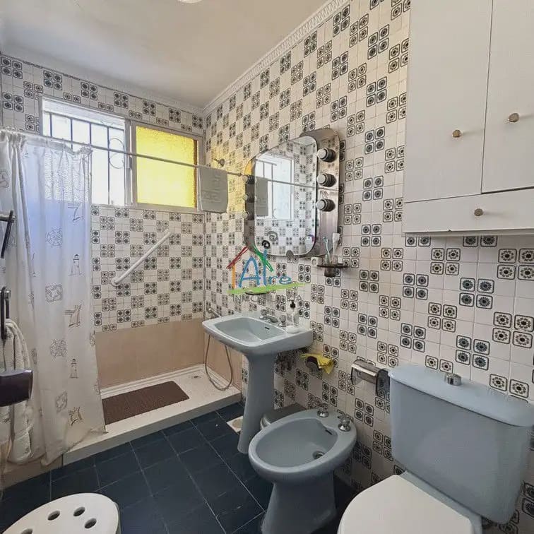 5 bedroom Villa for sale in Almonte with garage - € 395,000 (Ref: 9784227)