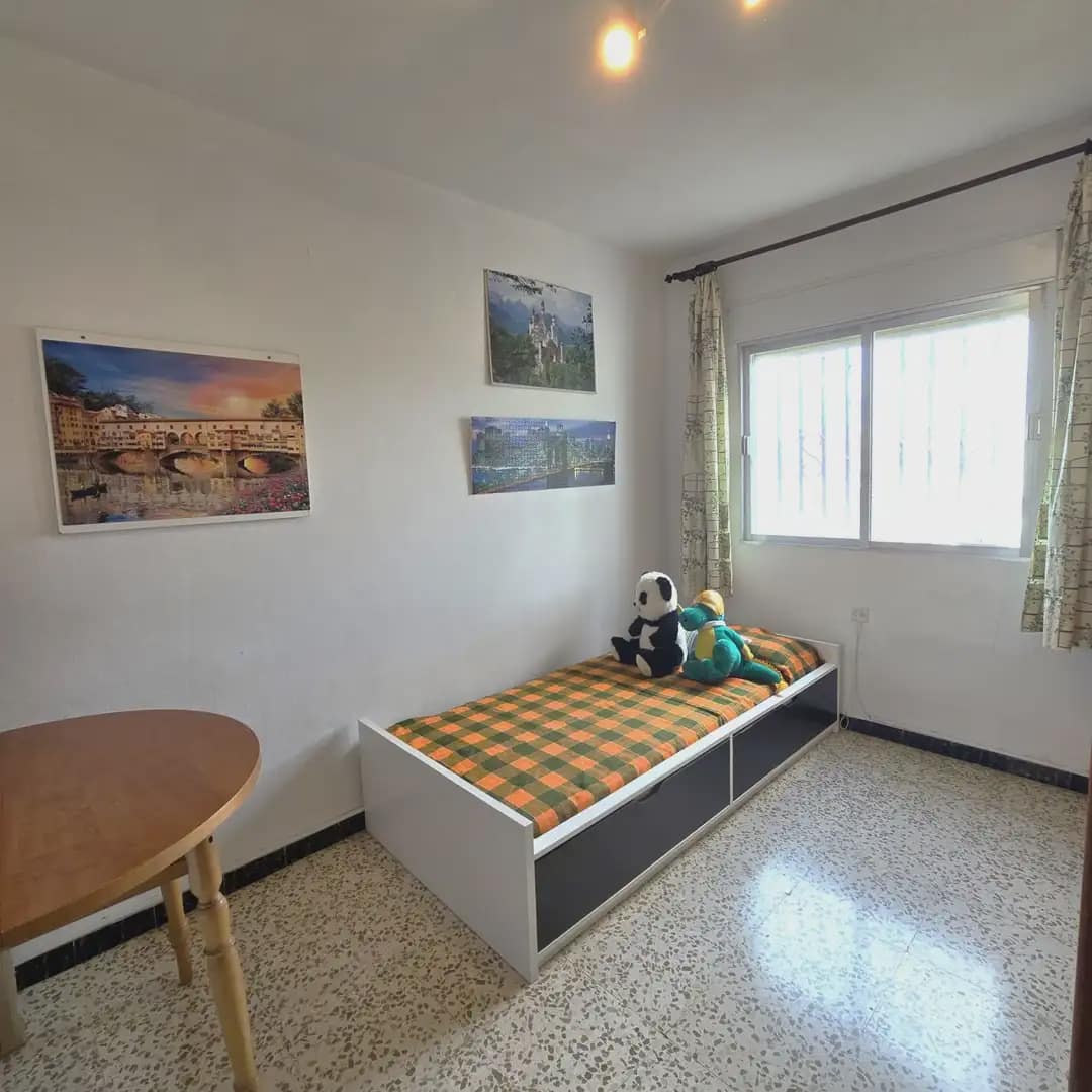 5 bedroom Villa for sale in Almonte with garage - € 395,000 (Ref: 9784227)