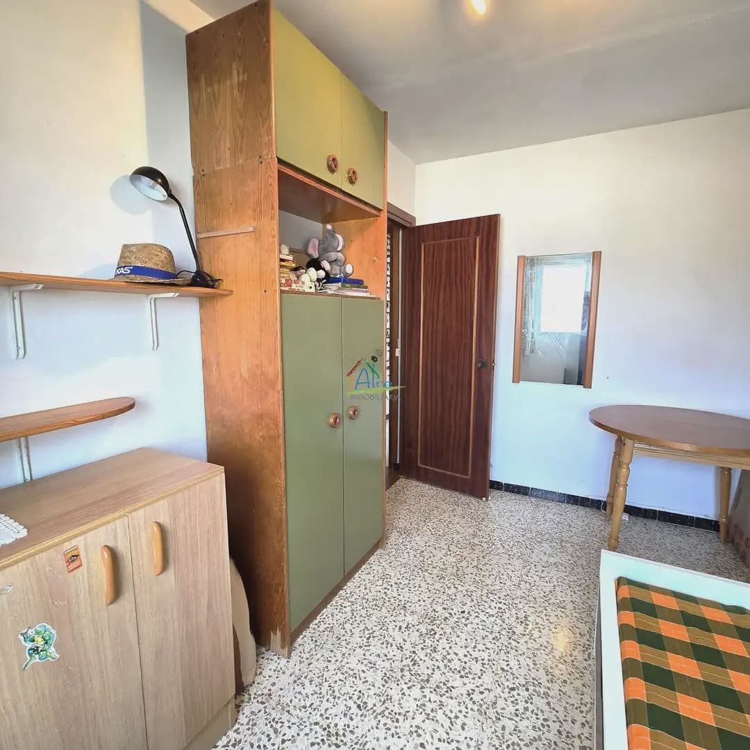 5 bedroom Villa for sale in Almonte with garage - € 395,000 (Ref: 9784227)