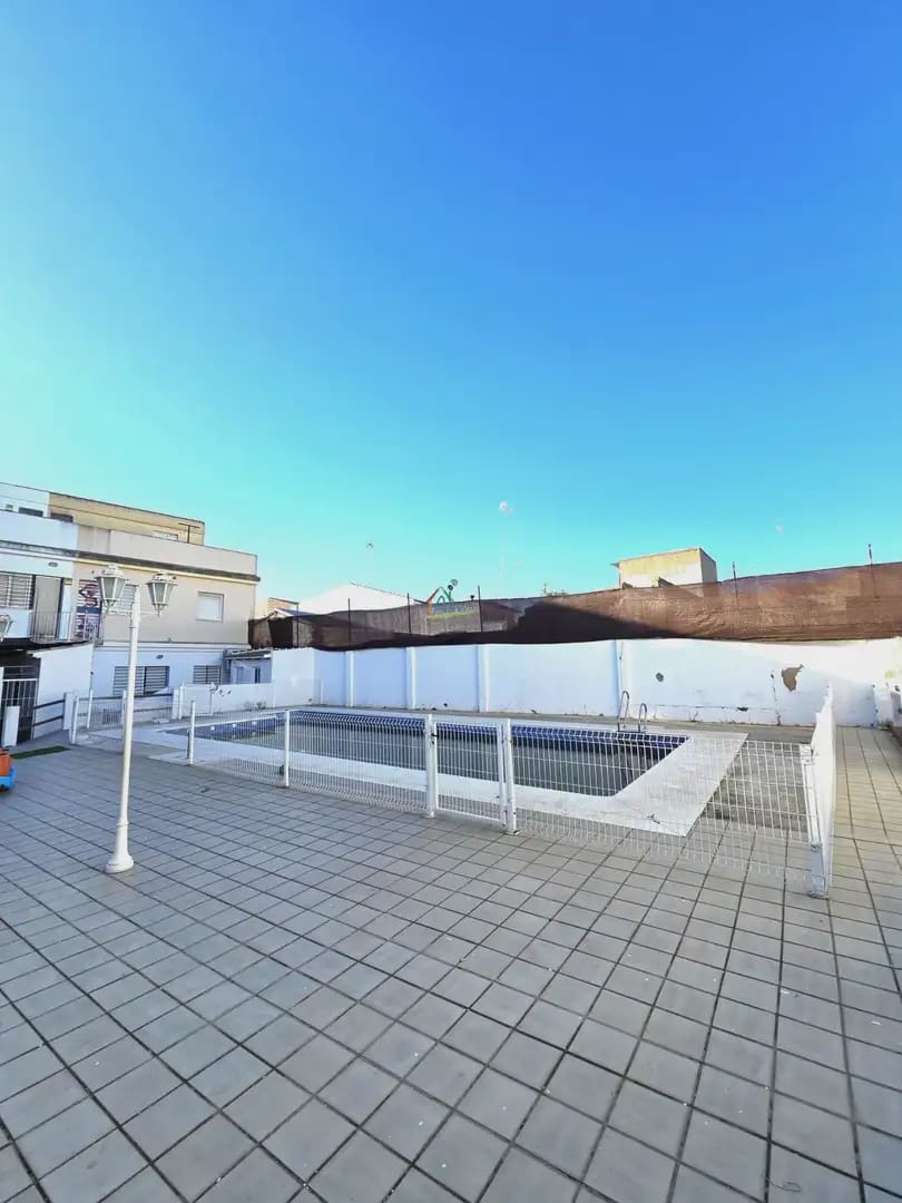 2 soveværelse Lejlighed til salg i Almonte med swimmingpool garage - € 113.000 (Ref: 9784228)