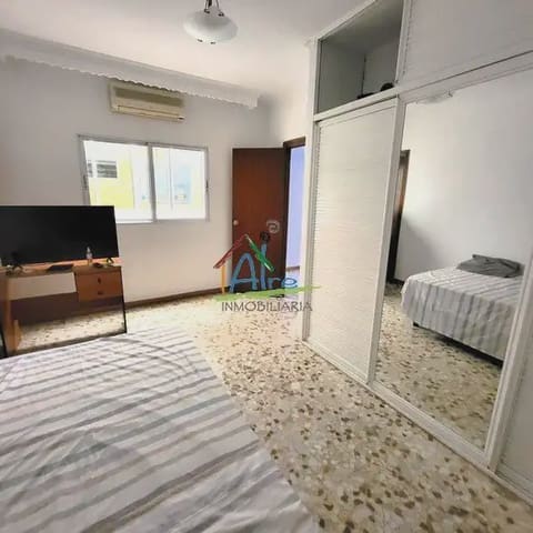 5 camera da letto Casa in vendita in Palmete, Siviglia città con garage - 180.000 € (Rif: 9784229)
