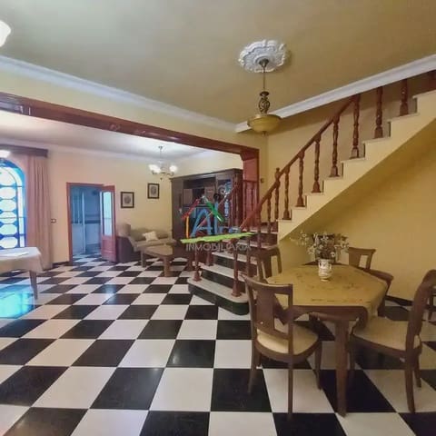 4 soveværelse Byhus til salg i Almonte - € 171.000 (Ref: 9784230)