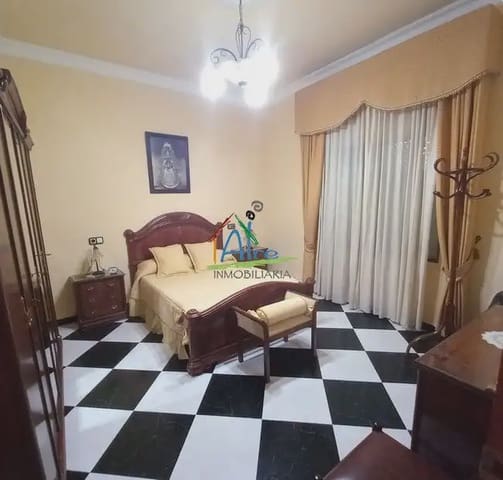 4 soveværelse Byhus til salg i Almonte - € 171.000 (Ref: 9784230)