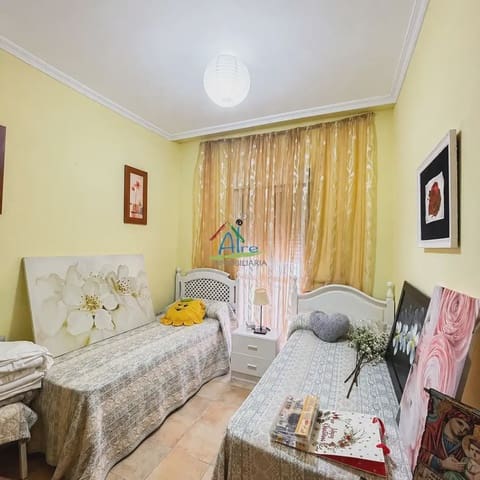 Casa de 3 habitaciones en Almonte en venta - 176.000 € (Ref: 9784231)