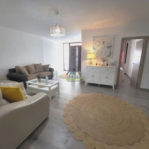 3 camera da letto Villetta Bifamiliare in vendita in Almonte con garage - 469.000 € (Rif: 9784232)