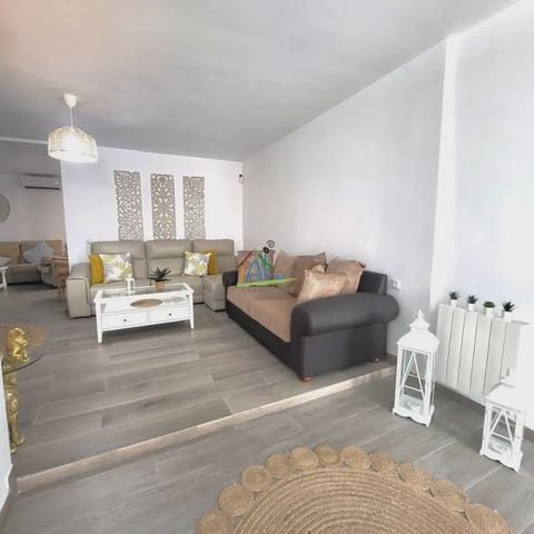 3 camera da letto Villetta Bifamiliare in vendita in Almonte con garage - 469.000 € (Rif: 9784232)