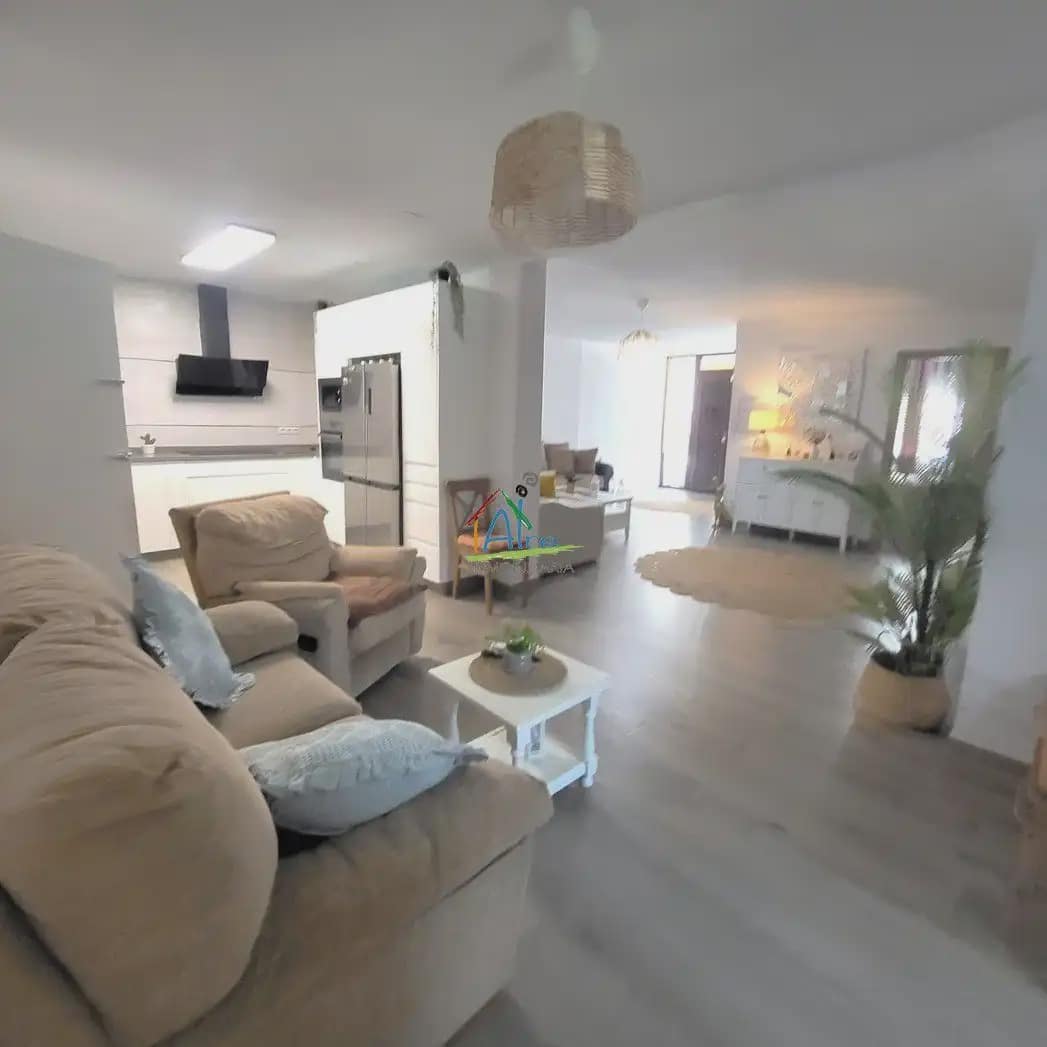 3 Zimmer Doppelhaus zu verkaufen in Almonte mit Garage - 469.000 € (Ref: 9784232)