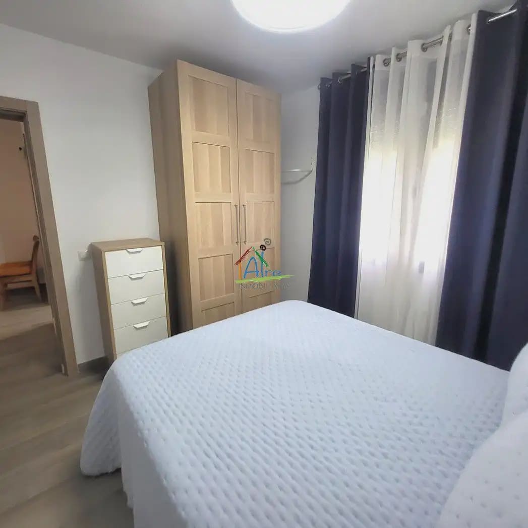 3 Zimmer Doppelhaus zu verkaufen in Almonte mit Garage - 469.000 € (Ref: 9784232)